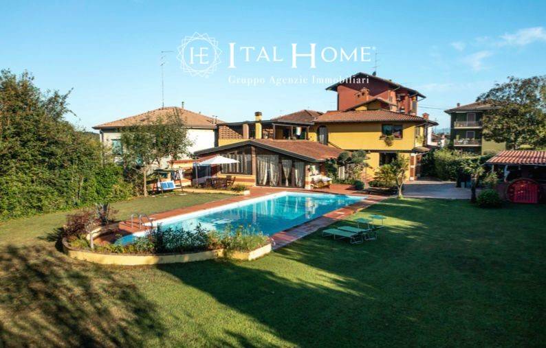 Casa singola a Peschiera del Garda