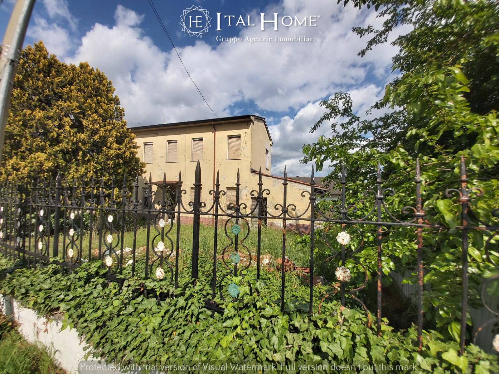 Casa singola a Roverbella