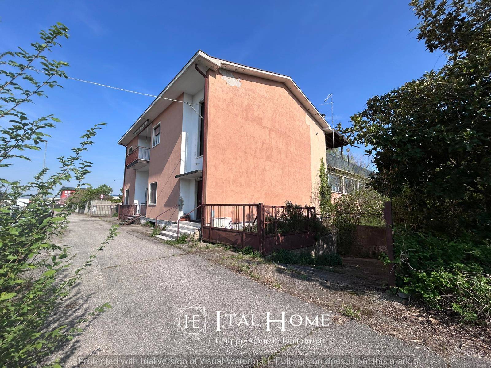 Stabile/Palazzo a Verona